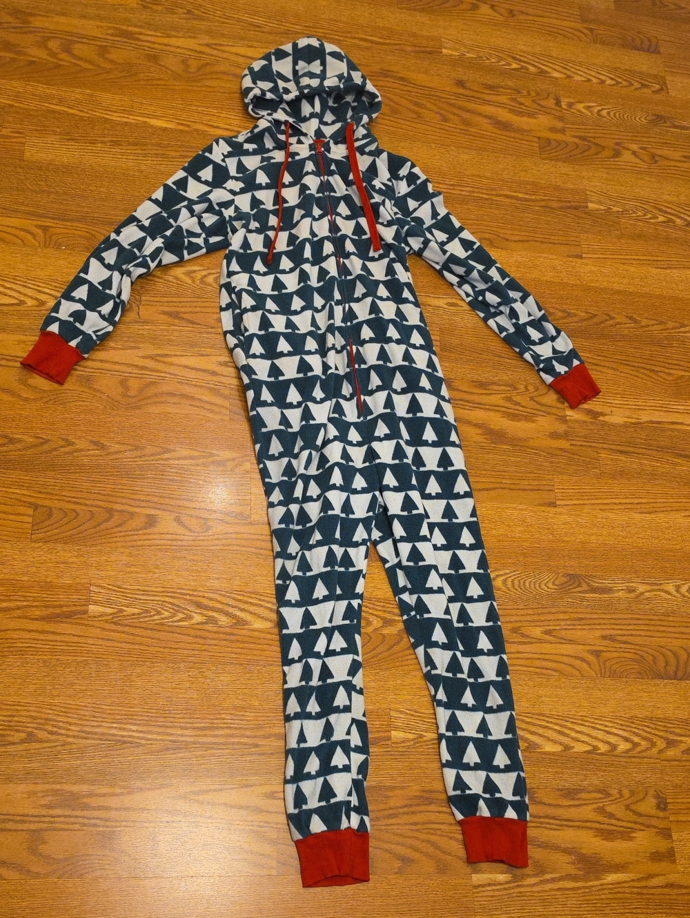 Falls Creek; Women Or Mens Green & White Trees-Print Hooded One-Piece Pajamas